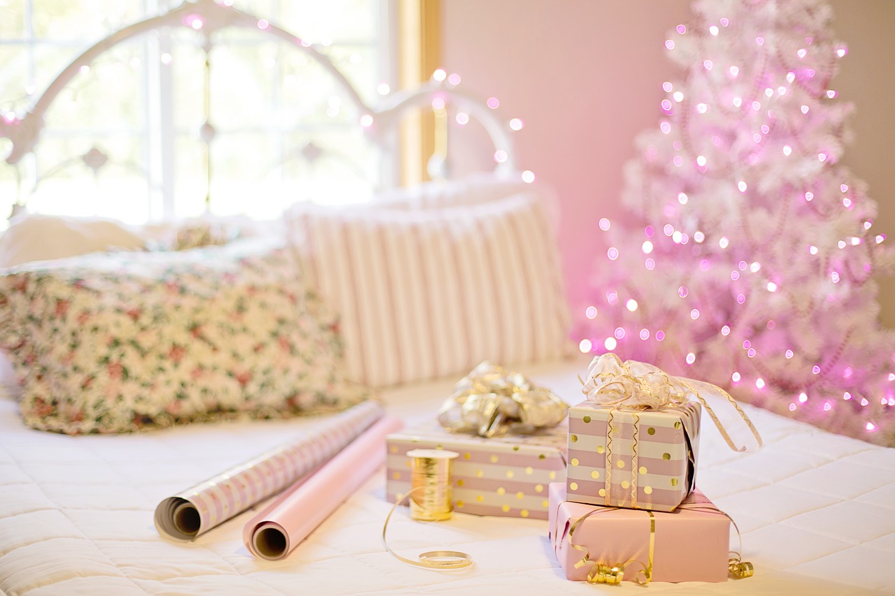 Gift Wrap Header Image