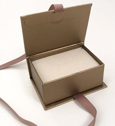 Lux Ribbon Jewelry Box